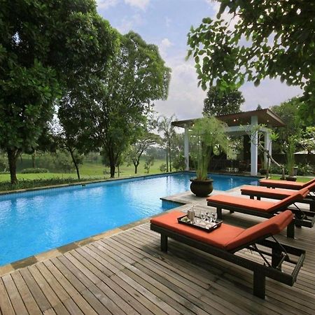 Taman Dayu Golf Club And Resort Prigen Esterno foto
