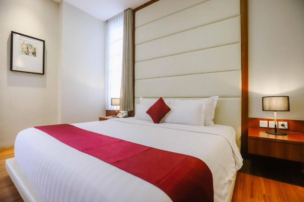 Taman Dayu Golf Club And Resort Prigen Esterno foto